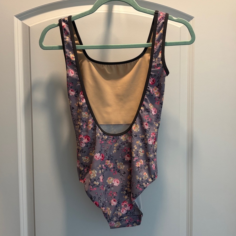 Eleve Ballet Dance Leah Low Back Leotard - Picture 4 of 8